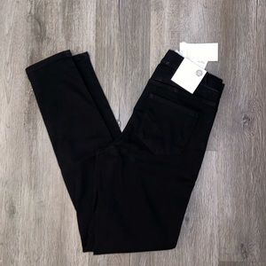 H&M NWT High Waisted Jegging